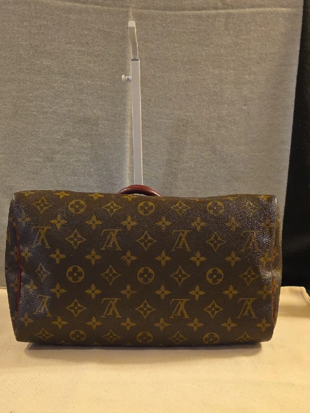 Louis Vuitton authentic classic